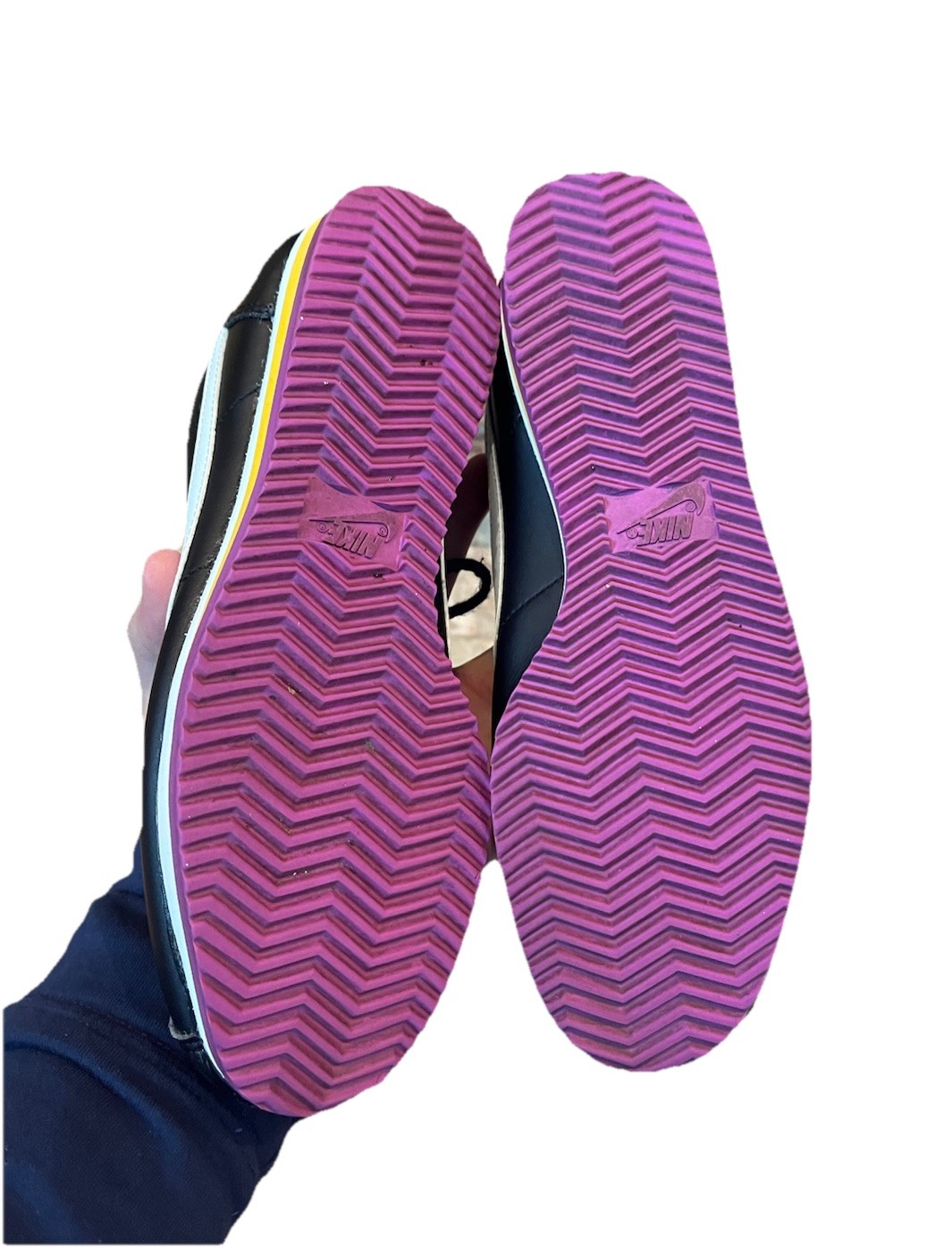 Nike Classic Cortez 15 – Women’s 7 – Black Laser Orange Shoes