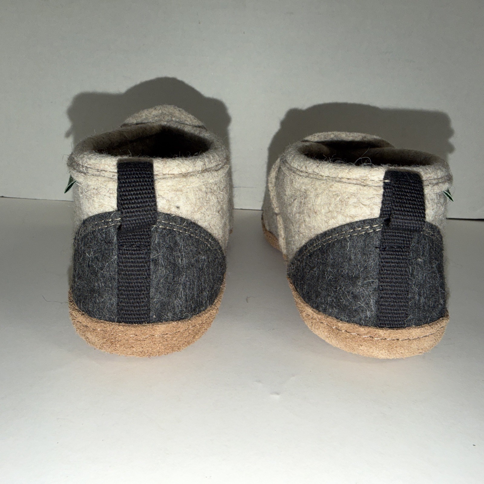 Kyrgies Tengries Slippers Eu 45 W 12.5 M 11-11.5 Felted Wool Gray House Shoes