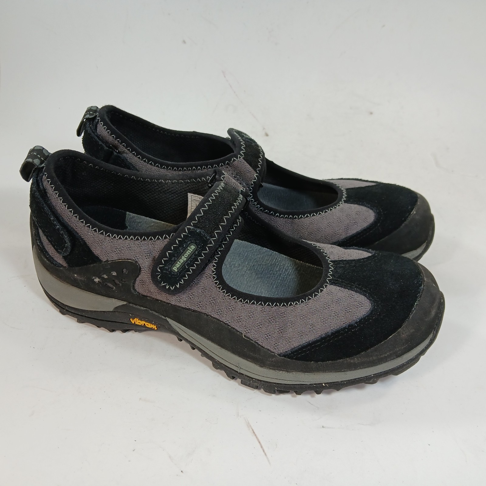 Patagonia Womens Size 8 Kenosha Black Performance Mary Jane Suede Flats Shoes