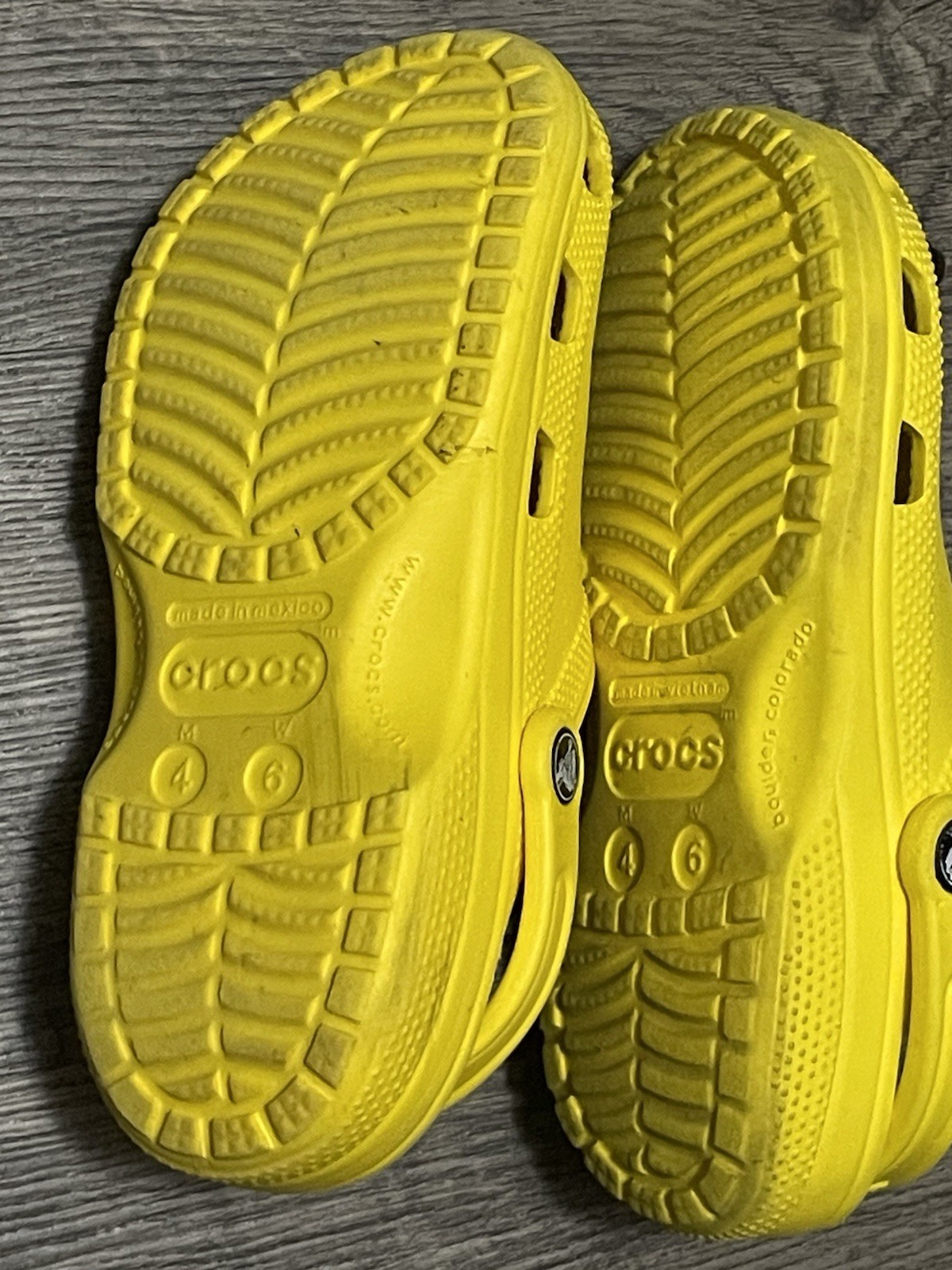 Crocs Clog Sandals Unisex Slip On with Cartoon Jibbitz Anime M4 W6