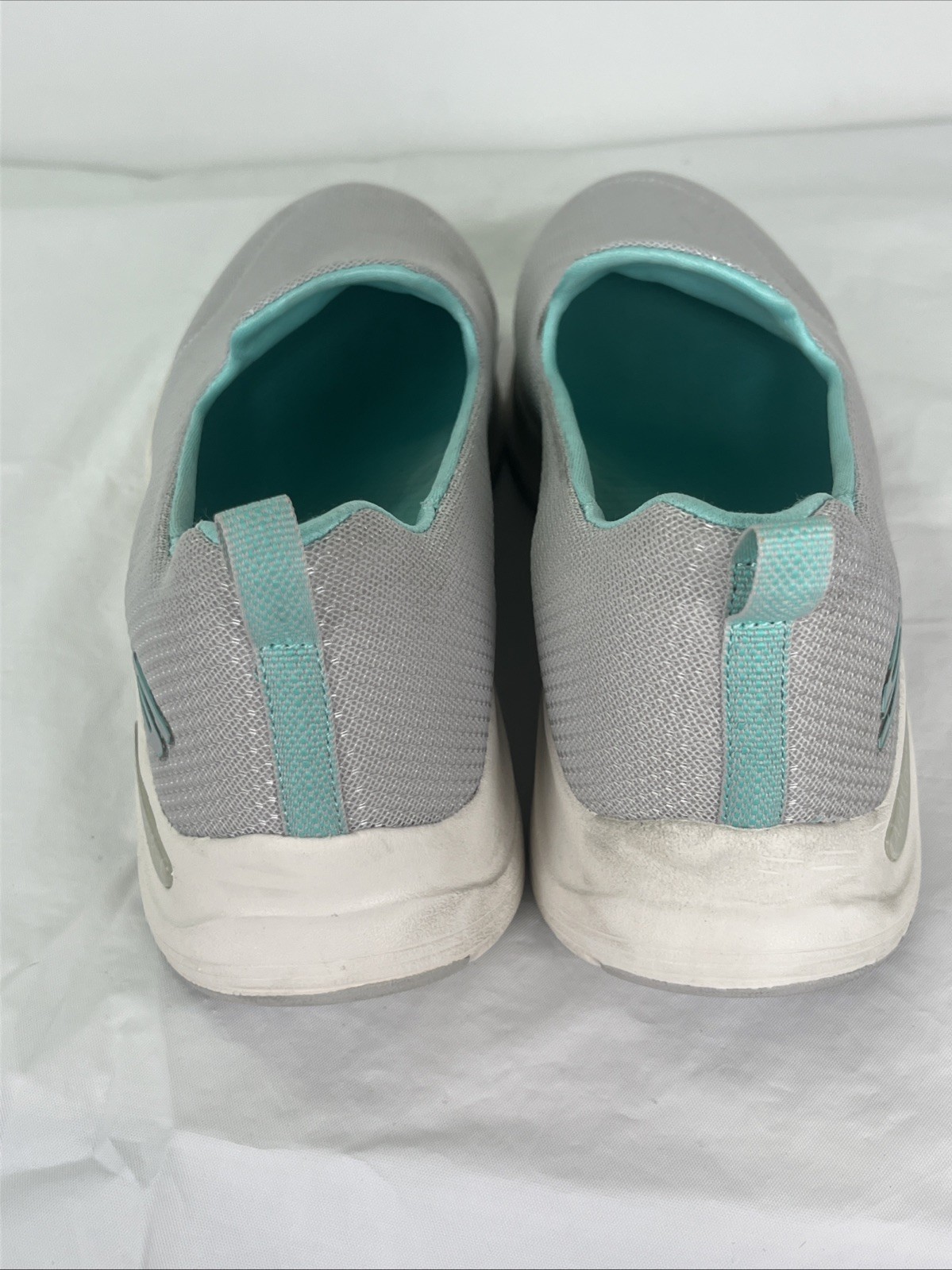 Skechers Arch Comfort Shoes Womens Size 10 Slip On Walking Sneakers 56126
