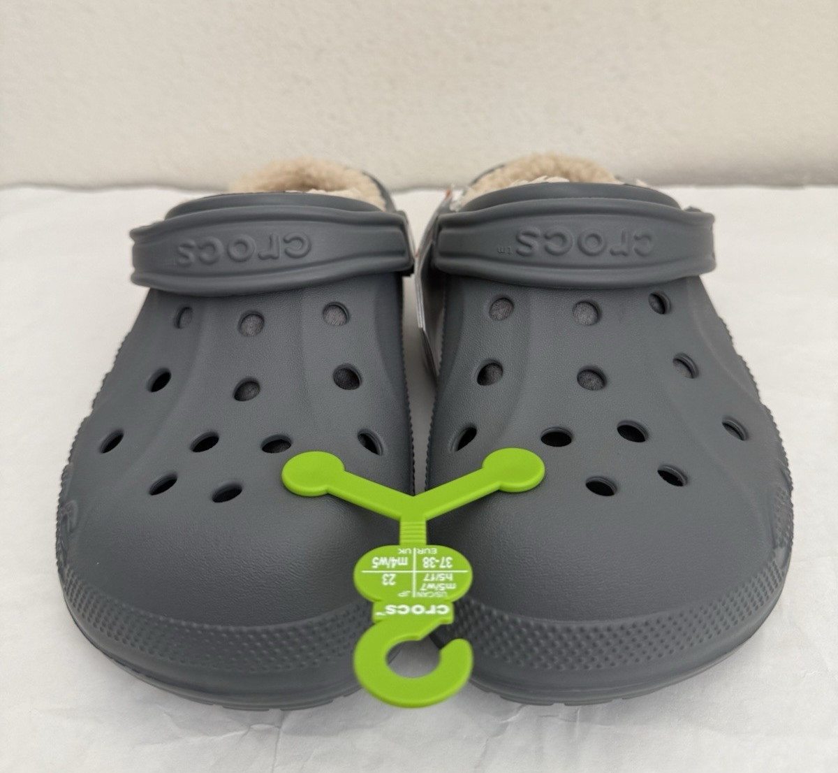 NWT Crocs Men’s and Women’s Unisex Baya Lined Clog M5/W7 Charcoal