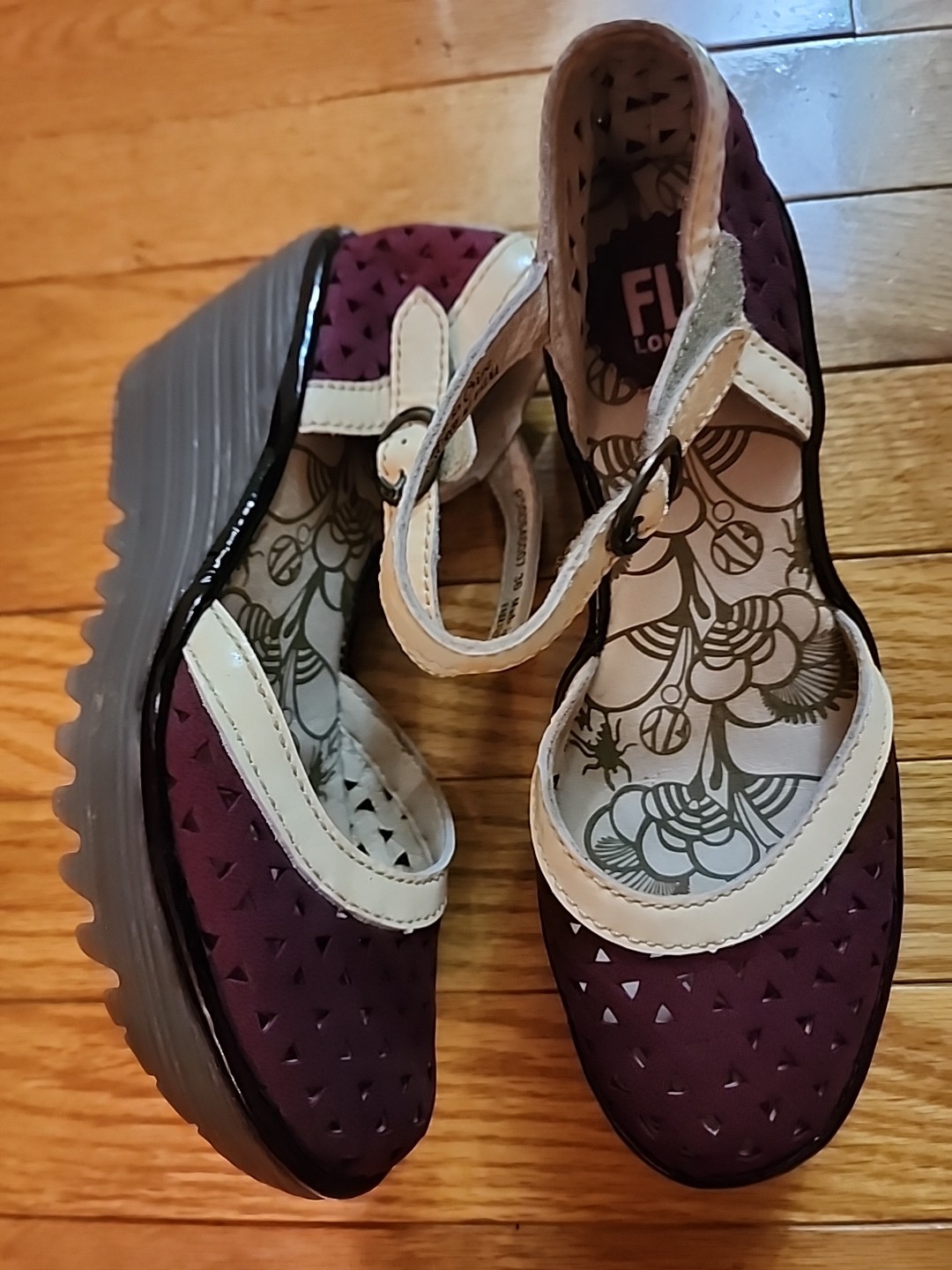 Fly London Burgundy With Cream Trim Mary Jane Wedge Shoes Sz 6 GUC