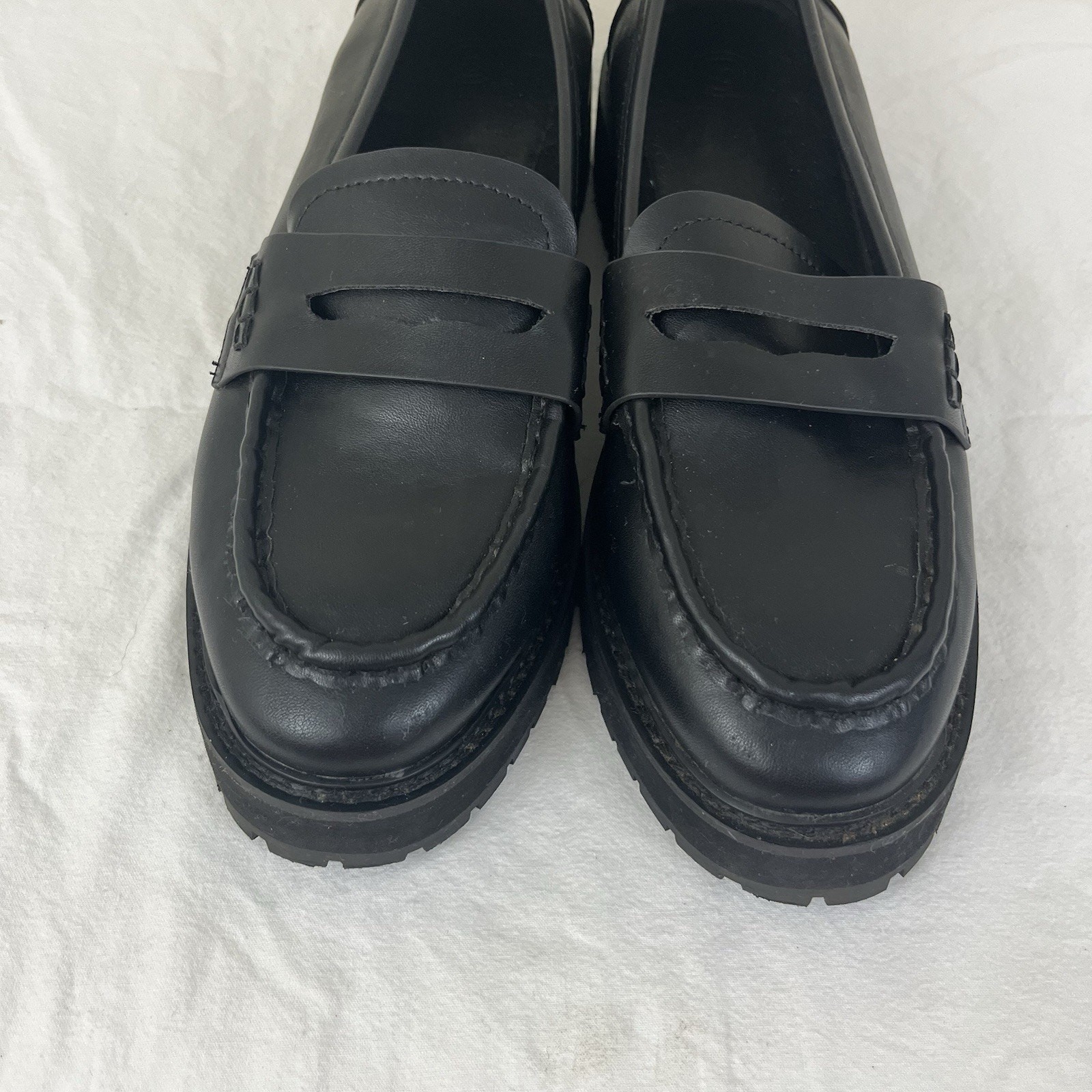 Urban Outfitters Chunky Loafer Womens Size 10 Faux Leather Academia Preppy 90s