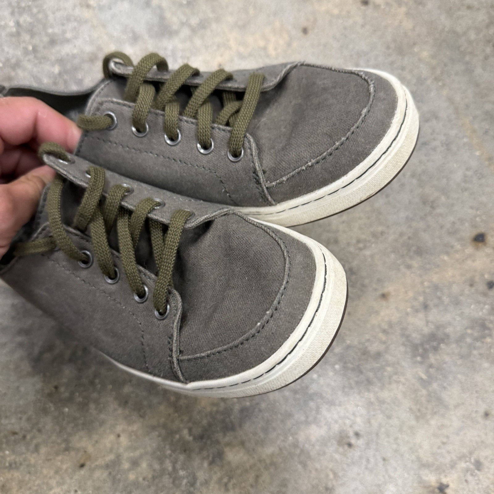 LL Bean Womens Campside 505886 Casual Sneakers Shoes Canvas Green Size 7 Medium