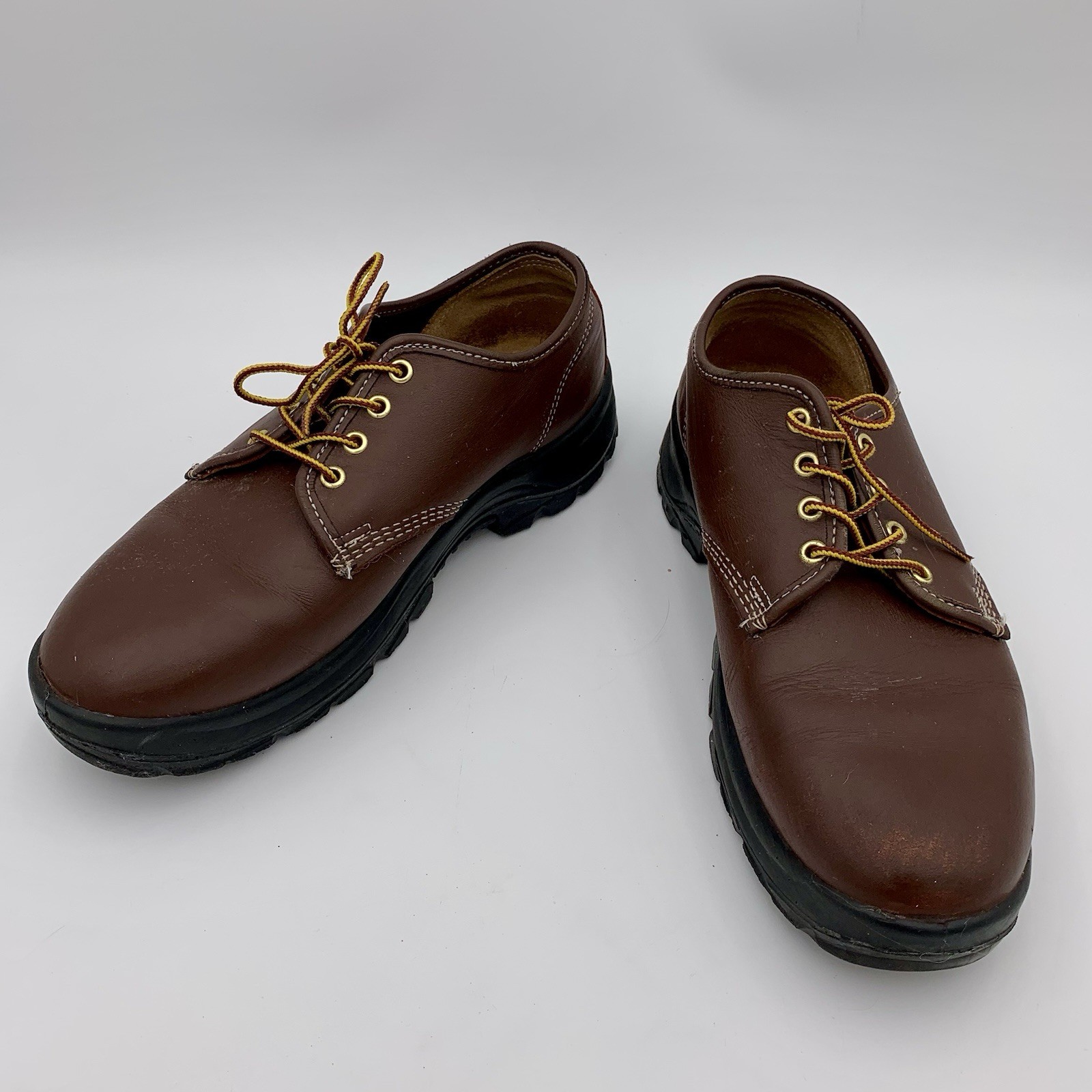 Thorogood Oxford Work Shoes Women Sz 9.5 EE Extra Wide Brown Leather Uniform EUC