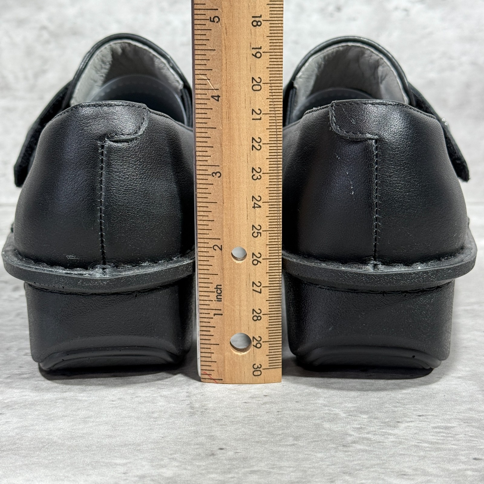Alegria Ericka Black Leather Studded Strap Hook & Loop Wedge Shoes Women’s 8-8.5