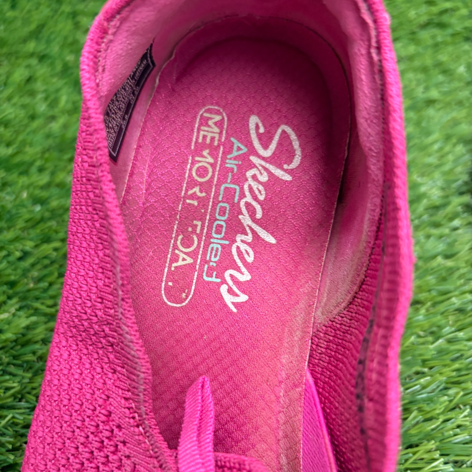 Skechers Seager Knit Womens Size 8.5 Pink Casual Walking Slip On Shoes Sneakers