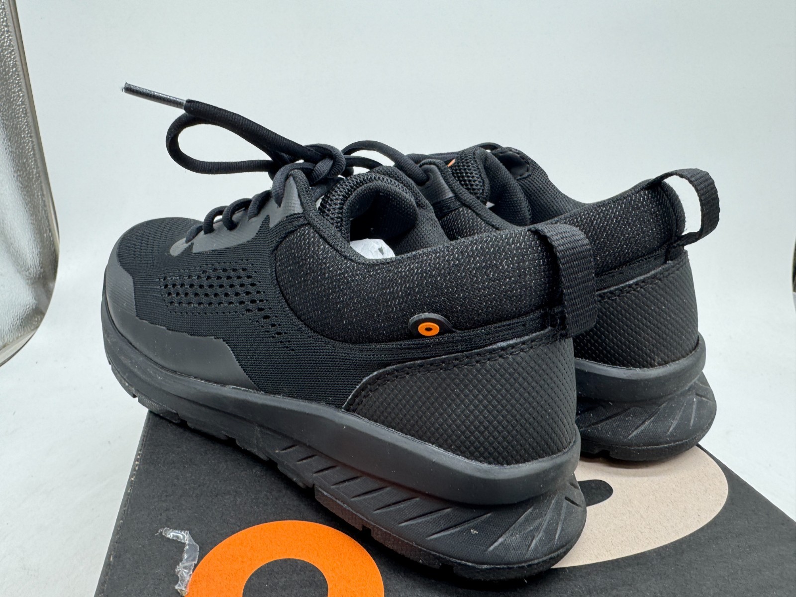 Bogs Sandstone Knit Low Composite Sneakers Women’s Black Mesh Safety Toe – 7.5