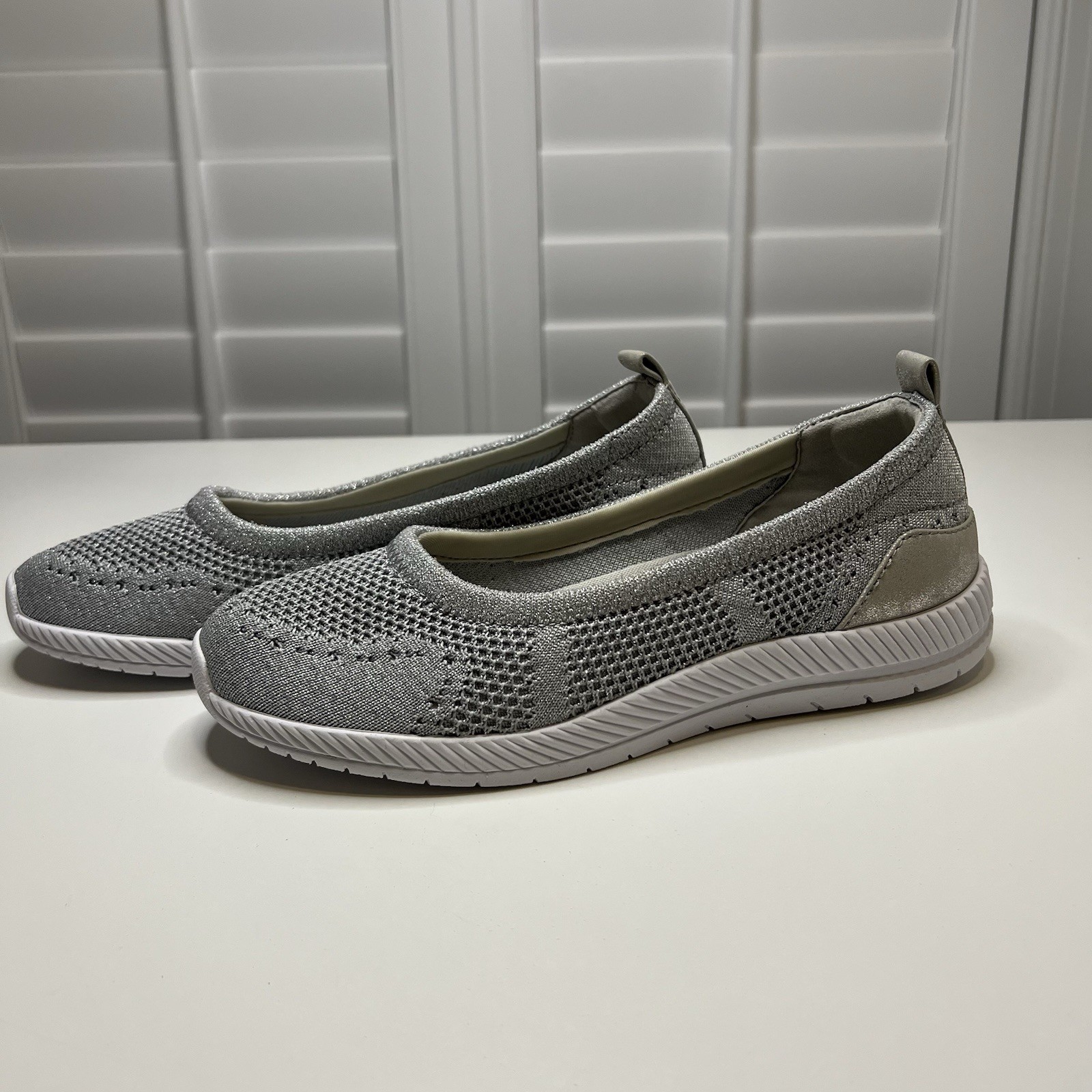 Easy Spirit Glitz 2 Women’s Gray Knit Slip-On Flats Glitter Cushioned 7.5 M