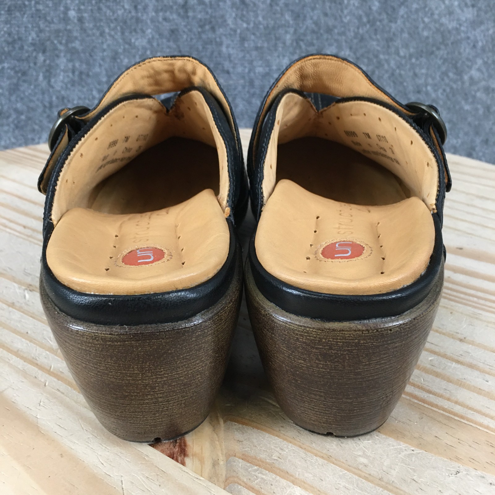 Clarks Unstructured Shoes Womens 7 M Slip On Wedge Mule Clogs Black Leather NEW