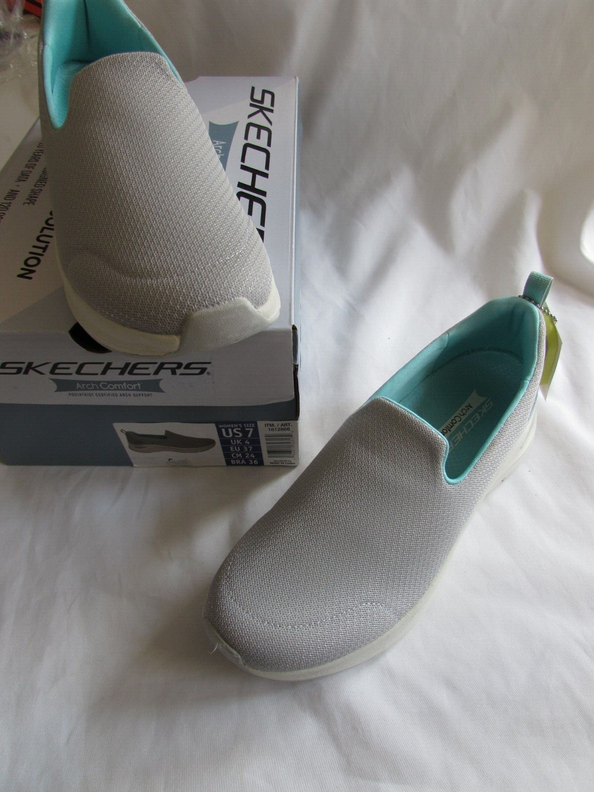 Skechers Ladies’ Arch Comfort Athletic Slip On Shoe Gray/Teal Synthetic Size 7.0