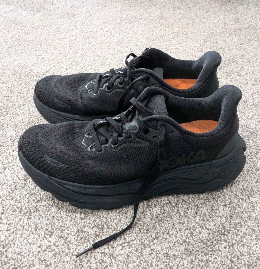 Hoka One One Shoes Womens Size 8.5 B Arahi 8 Slip Resistant All Black Workwear