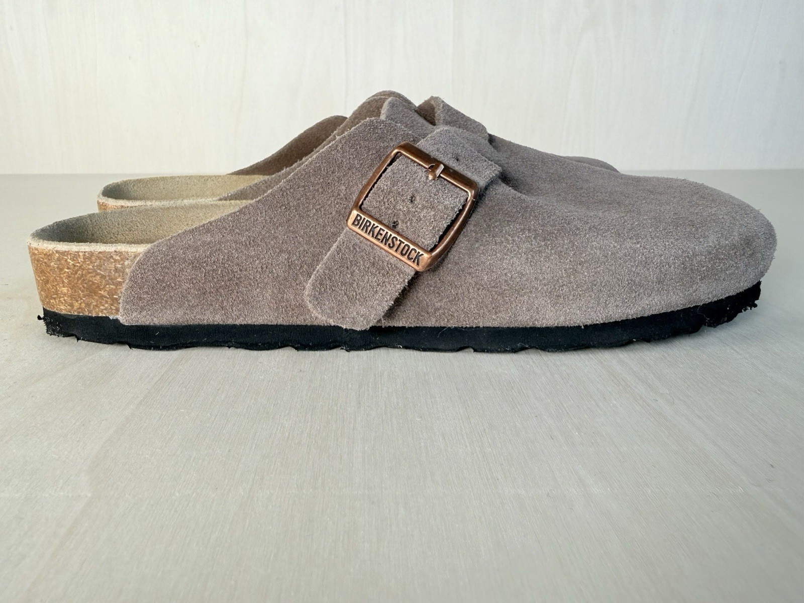 Birkenstock Boston Suede Clogs Womens 37 US 6 6.5 Taupe Soft Footbed EUC