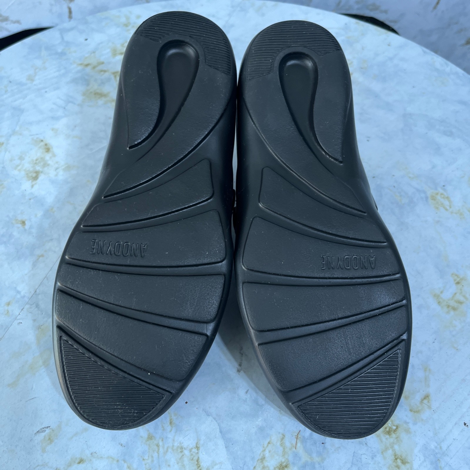 Anodyne No. 51 Women’s Size 7M Shoes Black Leather Comfort Orthopedic Sneakers