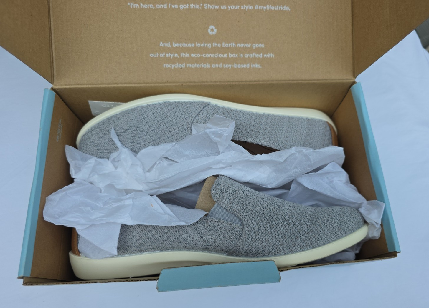 Lifestride Women’s Next Level Slip On Walking Shoes Gray/White Sz:8.5 New w/box