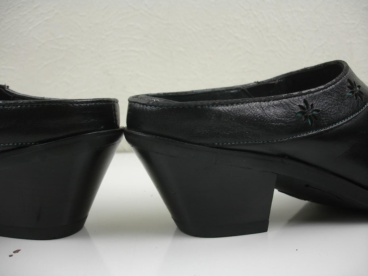 Women’s 9 B M Ariat Desert Star Black Leather Western Boots Mules Slip-On Slides