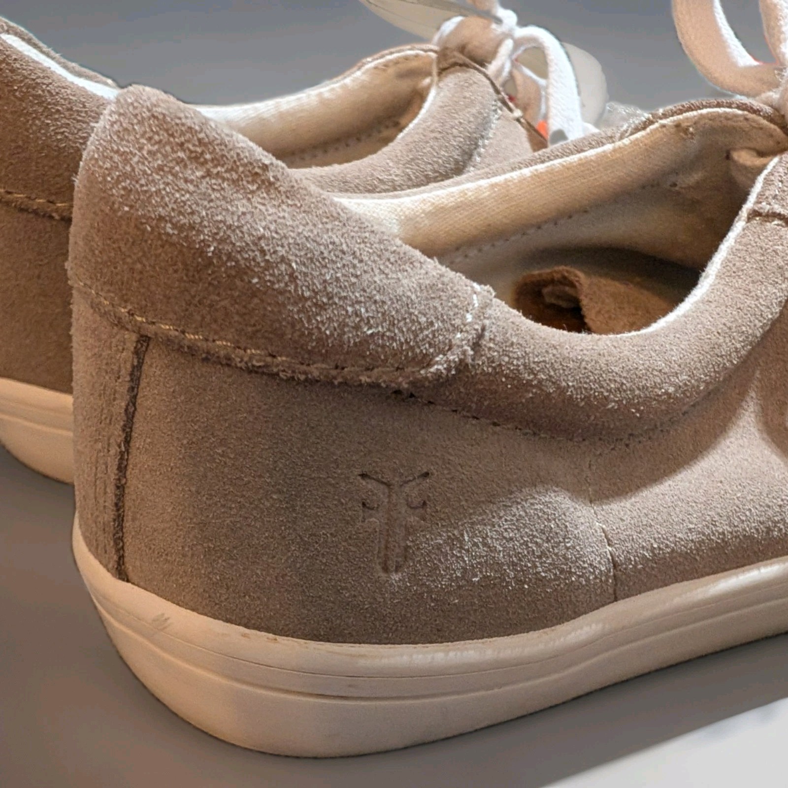 Frye Kerry Low Lace Suede Sneakers Ash Taupe Beige Tennis Shoes Womens 7M