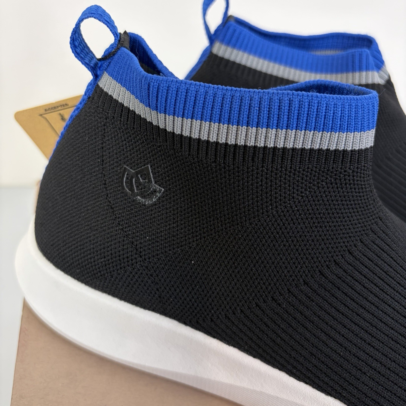 Spenco Women’s Pure Love Slip On Sneaker Size 9B Black Blue Comfort Cushion