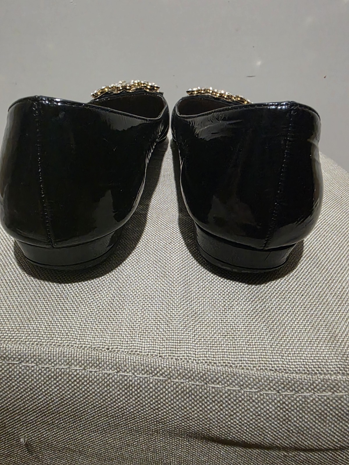 Kate Spade Black Patent Leather Flats w Flowers Women’s 8 made Italy