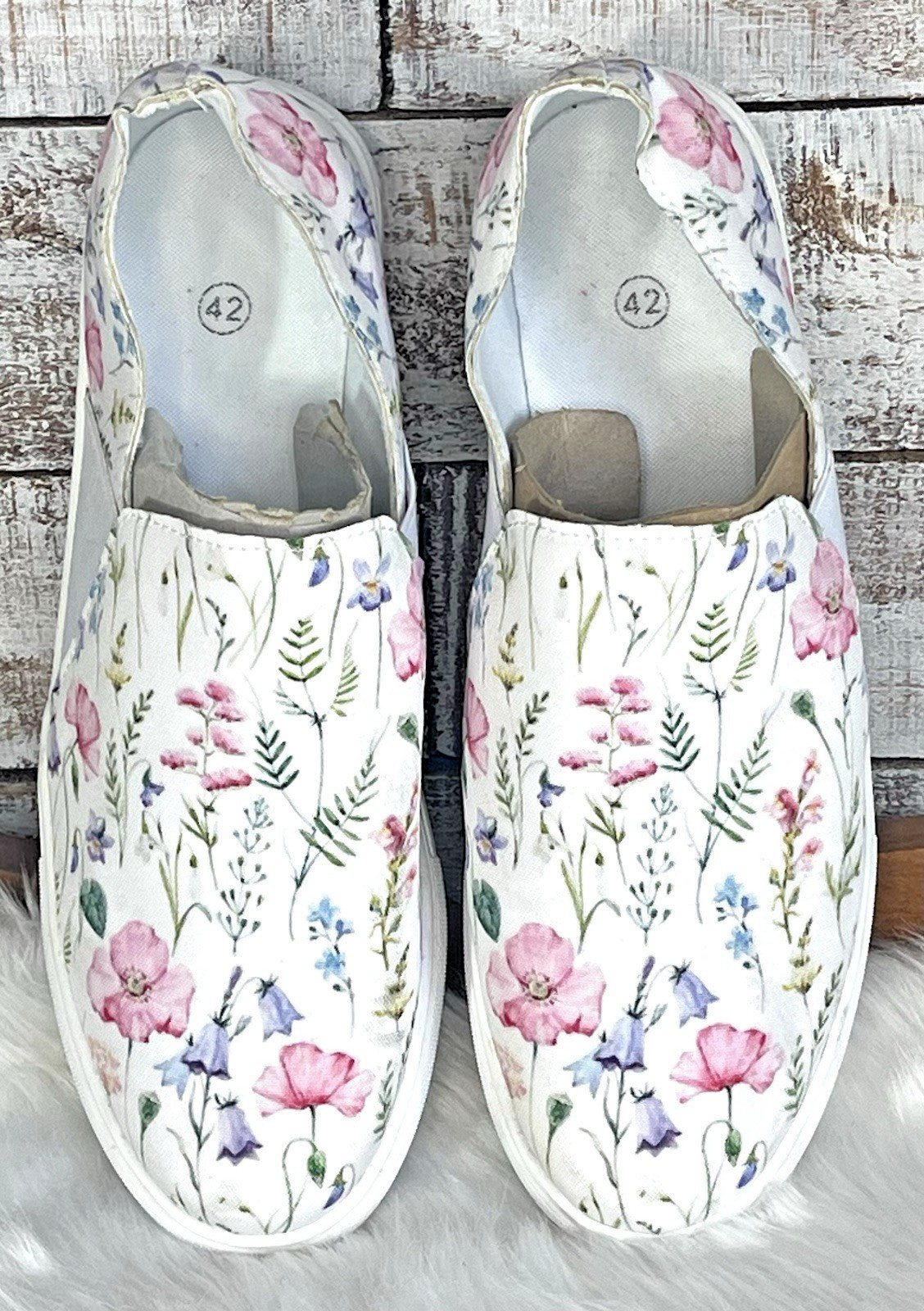 Women Slip On Sneakers Floral Canvas Shoes Wildflowers Comfort Flats US 11 EU 42