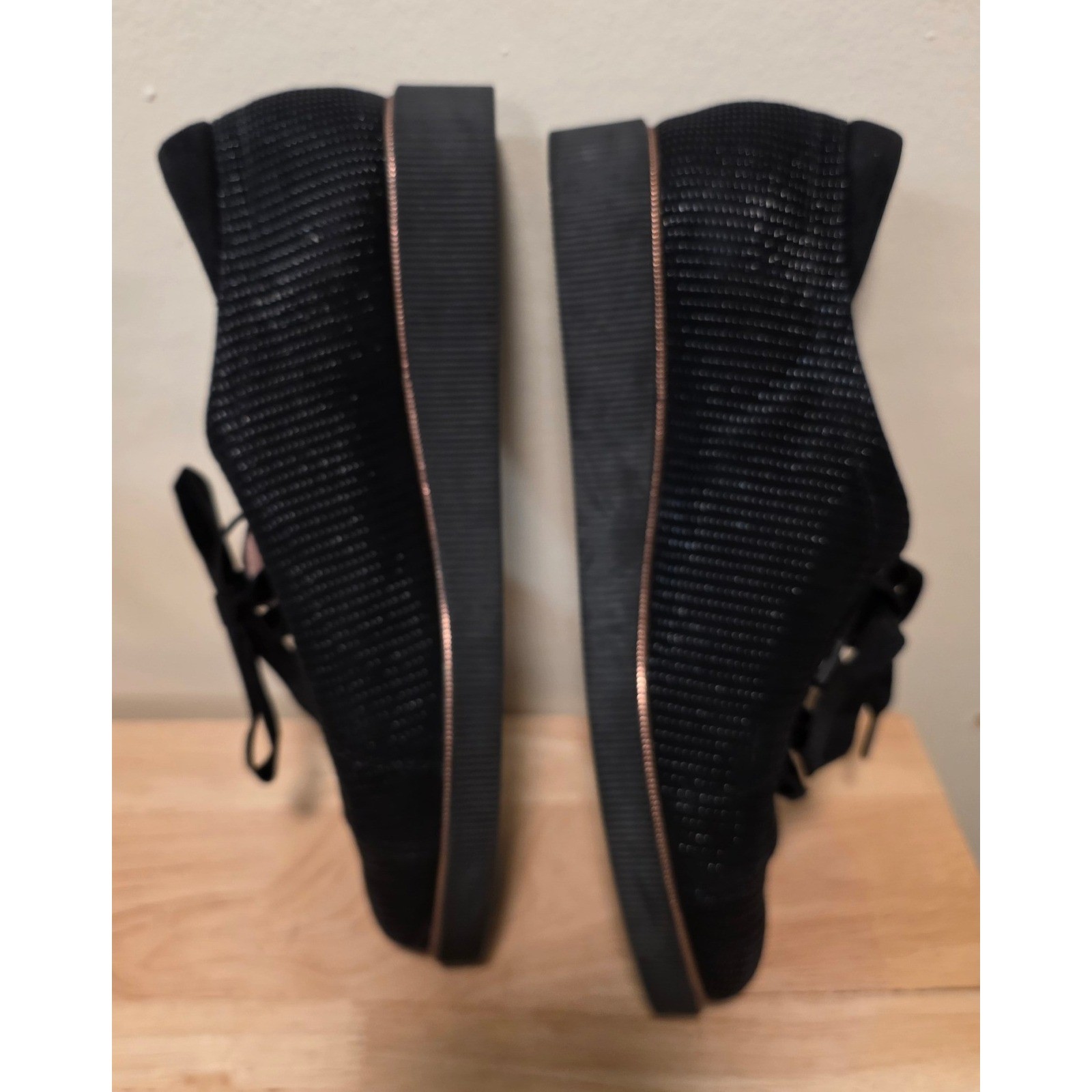 BeautiFeel Black Textured Shimmer Leather Platform Oxford Sneakers Size 38