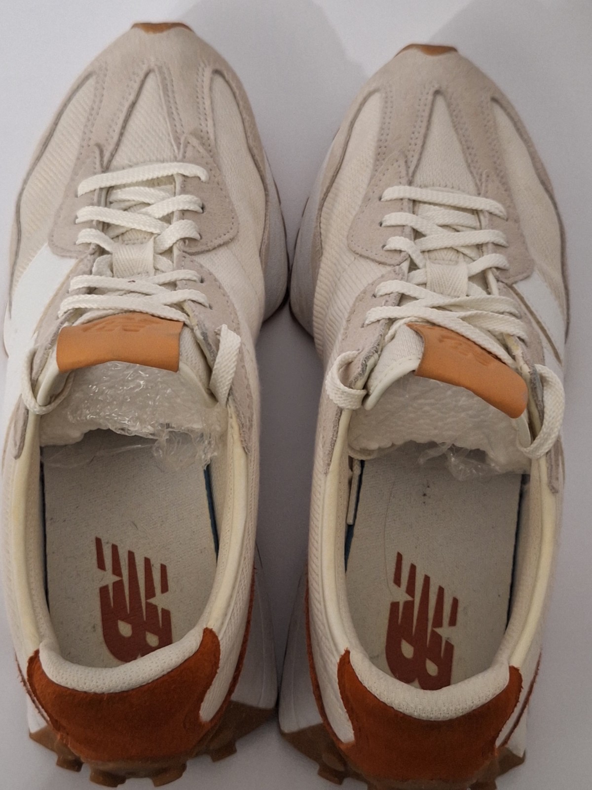 New Balance 327 Sea Salt Rust Suede Running Training Men’s 10.5 Women’s 12 Gym