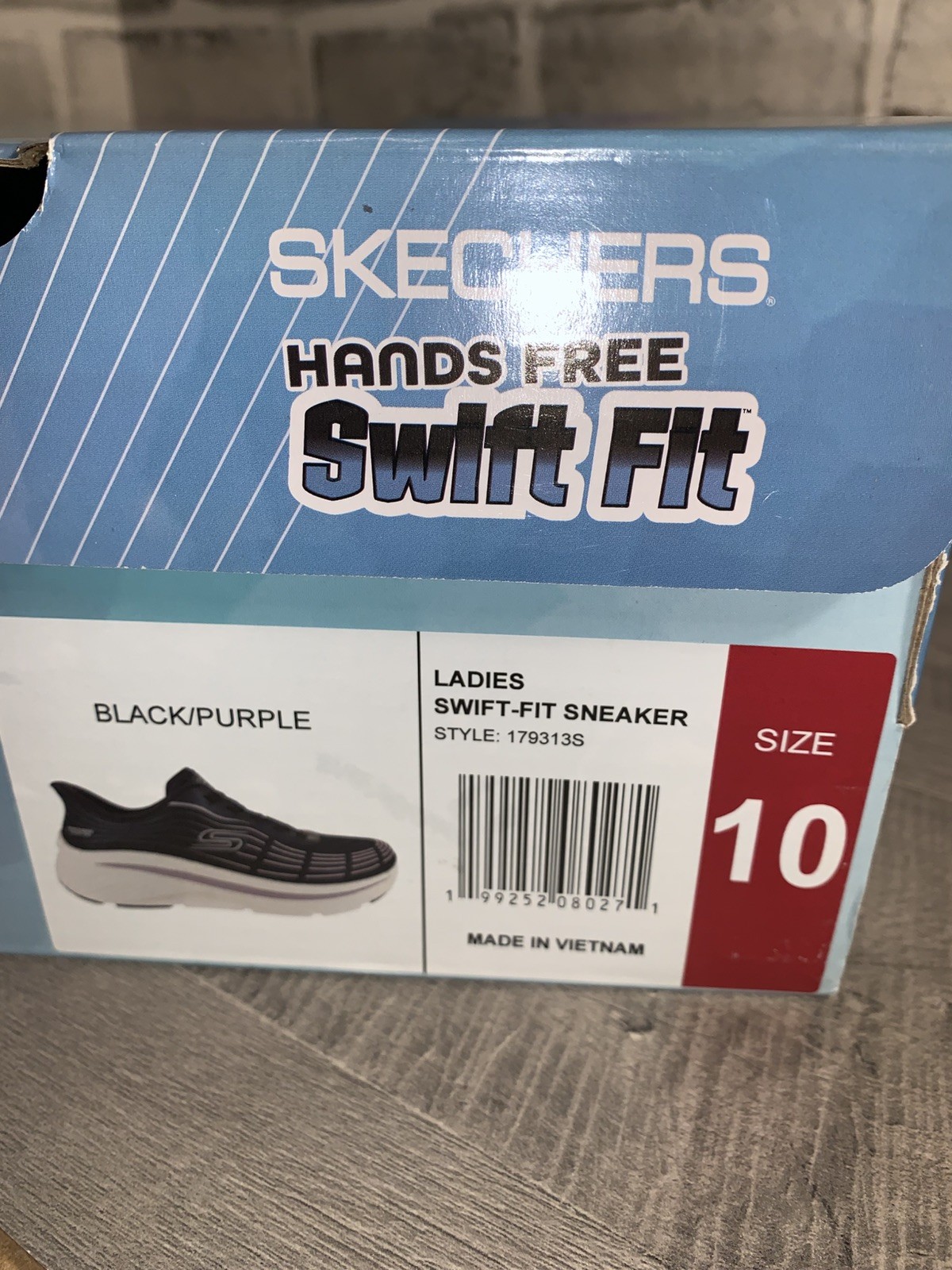 Skechers Swift‑Fit Women’s Size 10, Black/Purple Sneakers, Light! FREE SHIPPING!
