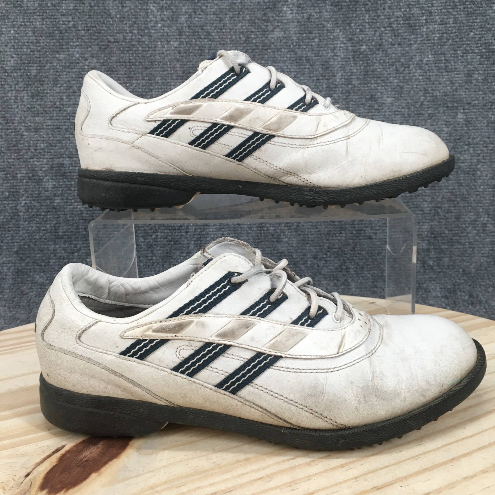Adidas Shoes Womens 7.5 Golf Cleats Sneakers White Lace Up Low Top Comfort