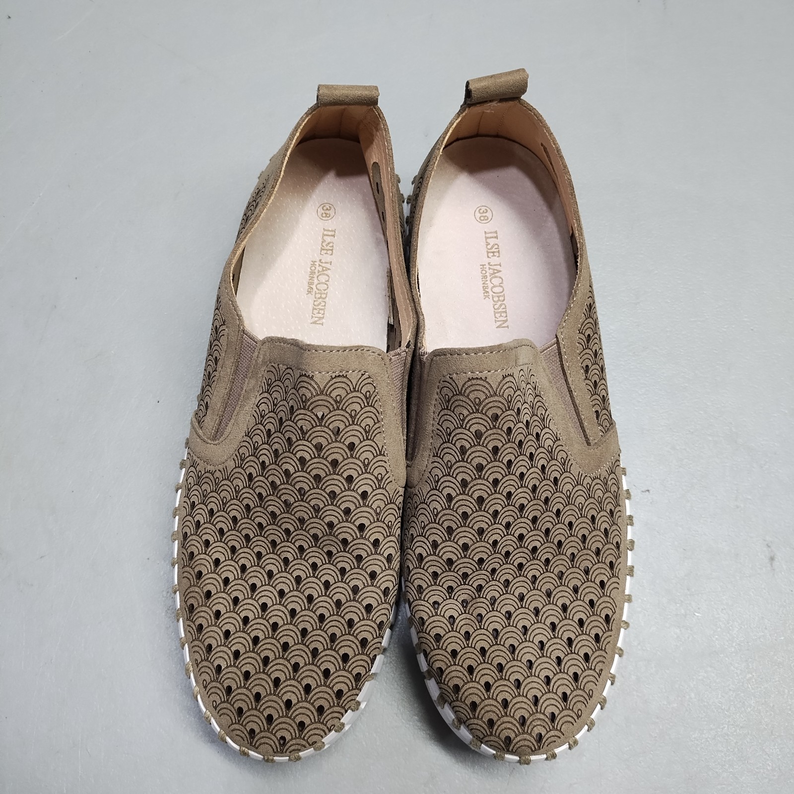 Ilse Jacobsen Hornbaek Platform Sneakers Womens Size 7.5 Brown White Perforated