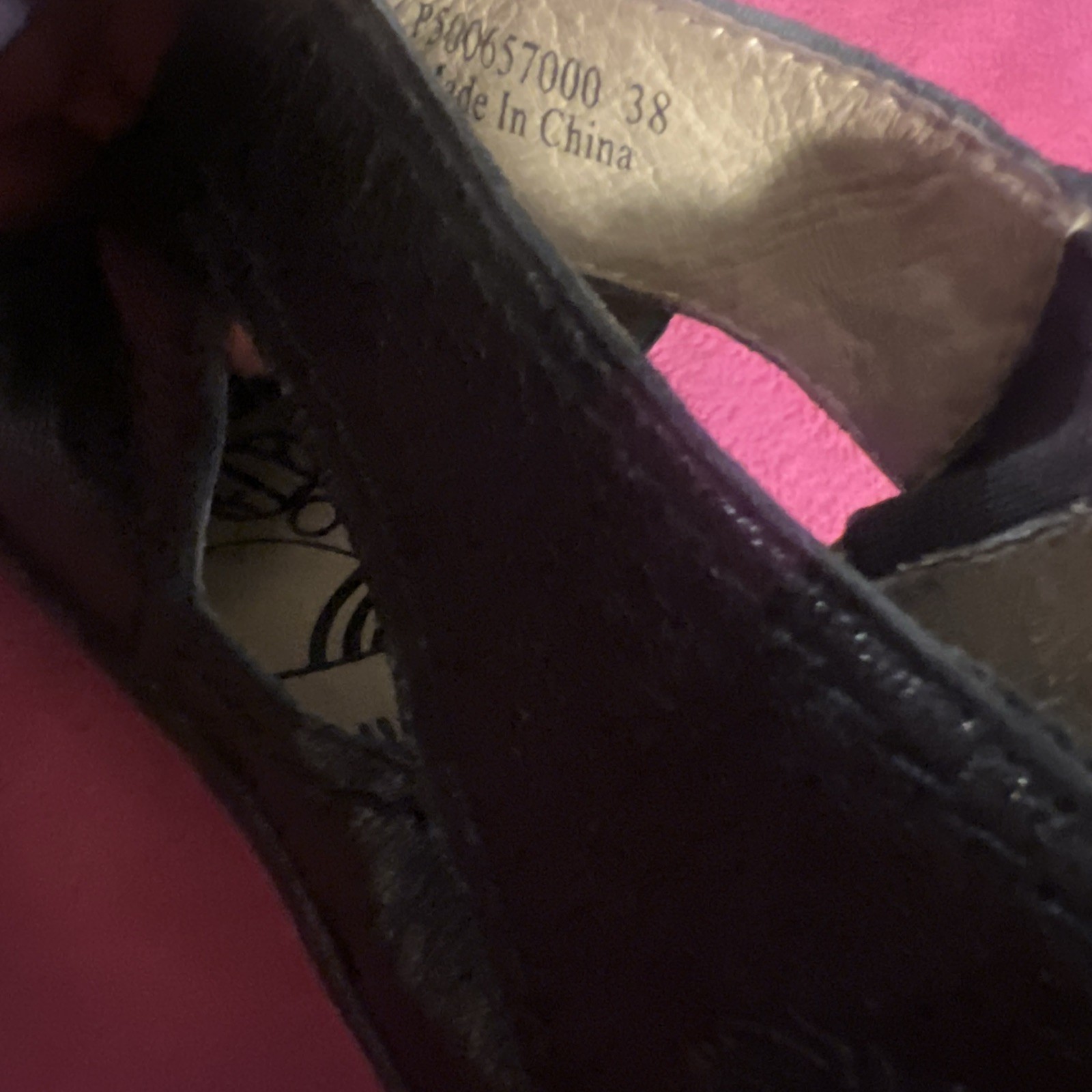 Women’s FLY LONDON Yogo Platform WEDGE Criss Cross Mary Jane Black Shoe 38/7