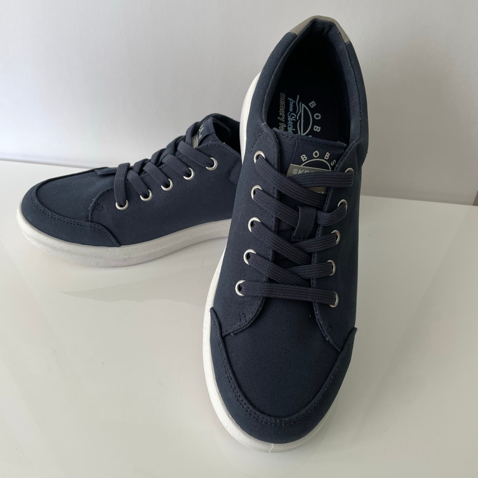 BOBS from Skechers Preppy Sz 7 Womens Slip On Sneaker Navy Blue NWOT Cloth