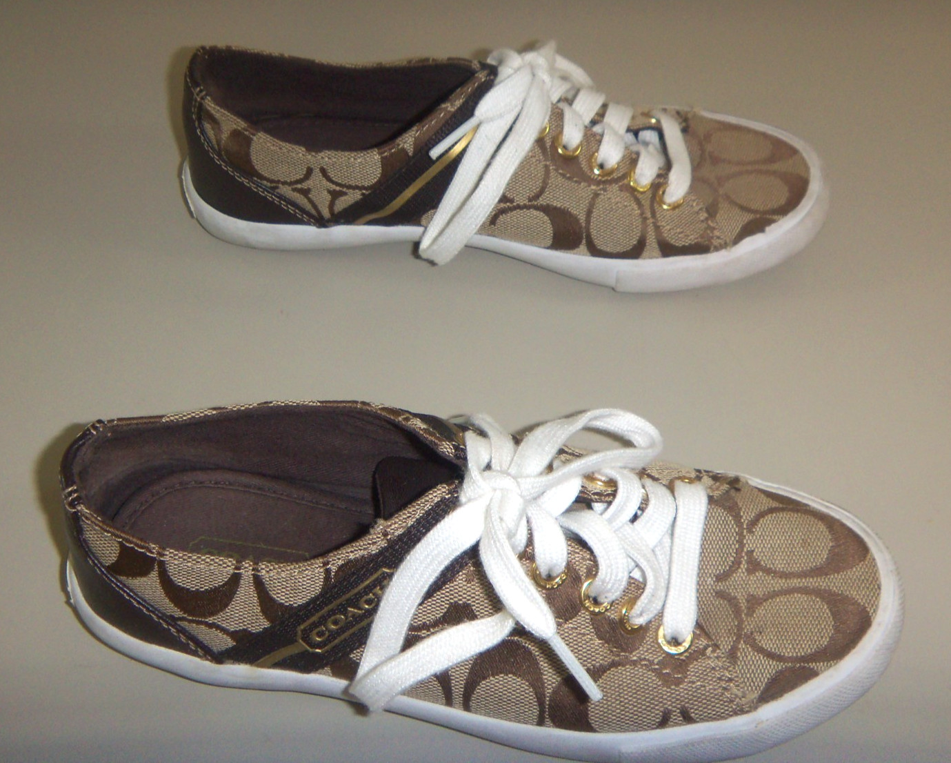 WOMEN’S COACH LESLEY KHAKI CHESTNUT SIGNATURE CANVAS LACE UP SHOES SIZE 5B