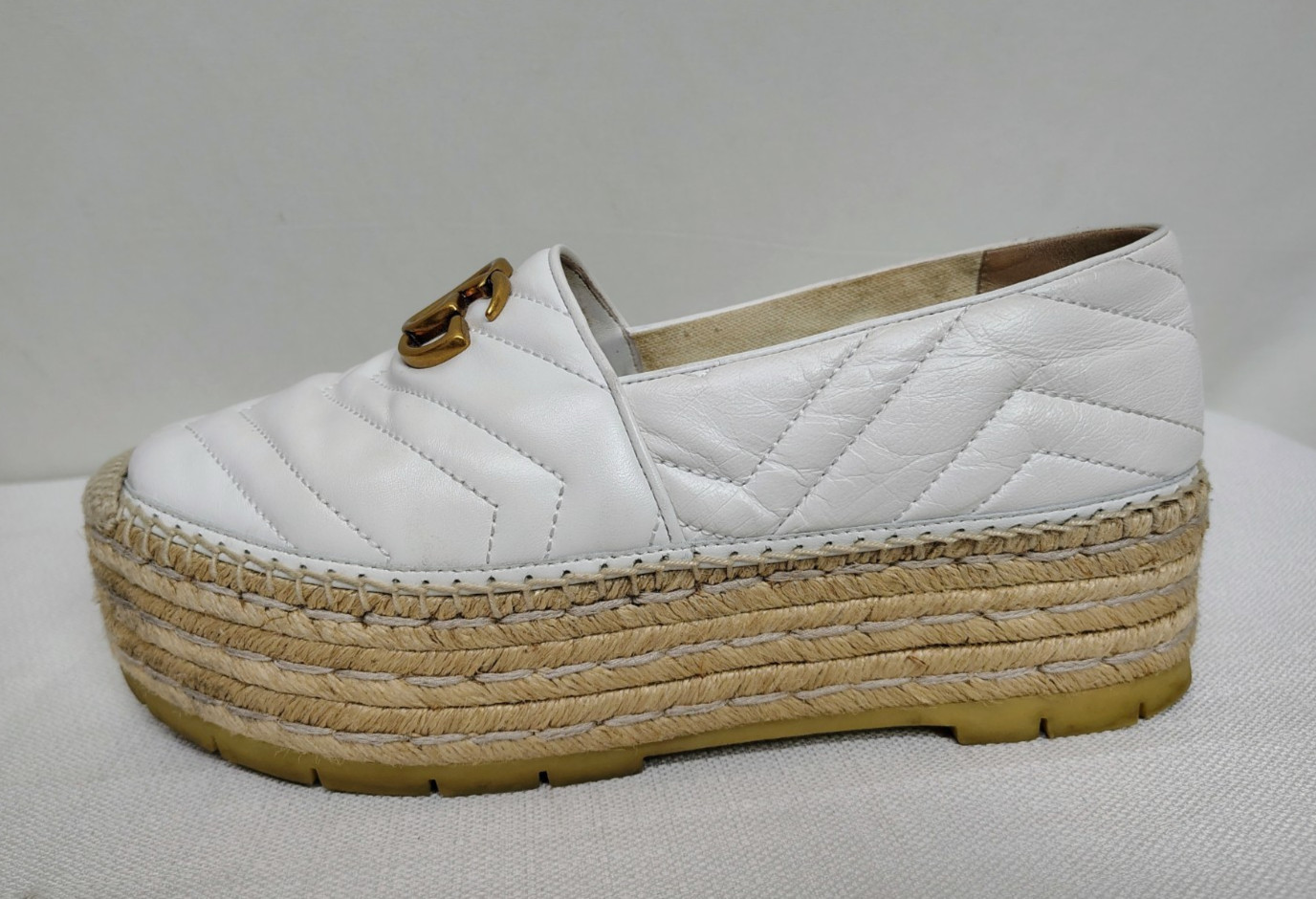 GUCCI SHOES PILAR WHITE CHEVRON LEATHER GG PLATFORM ESPADRILLE $790 39.5 US 9.5