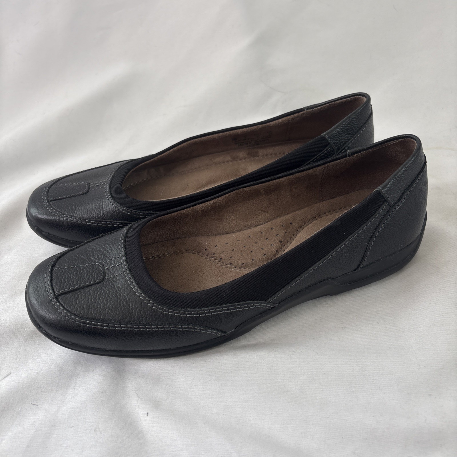 Natural Soul All Thru Comfort Lestal Women’s 6M Leather Black Slip On Loafers