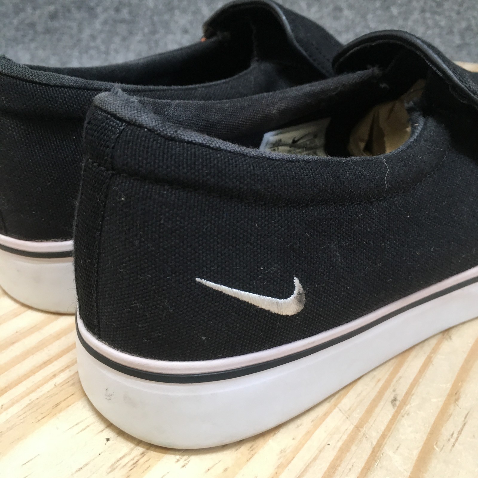 Nike Shoes Womens 9.5 Black Court Royale AC Slip-On Canvas Casual Low BQ9138-001