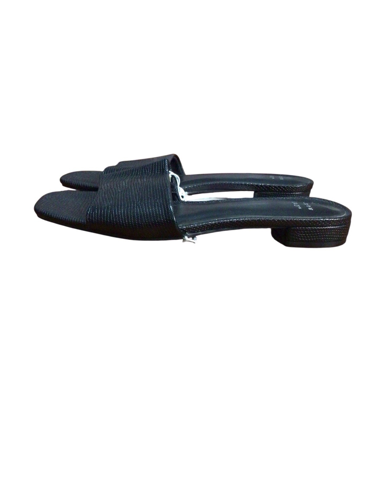 A New Day Women’s Summer Slide Alligator Textured Sandals Black Shoes Size 6.5