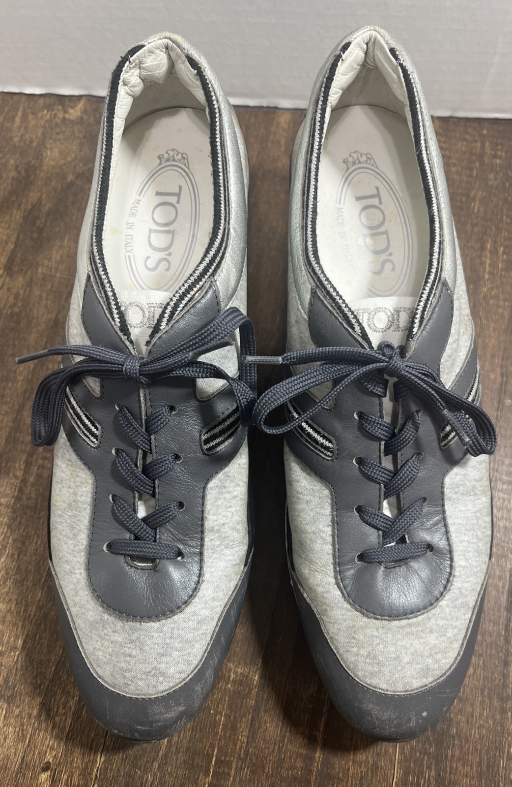 Tods Women’s Blue Gray Leather Fabric Almond Toe Wedge Sneakers Sz 8 US / 39 EU