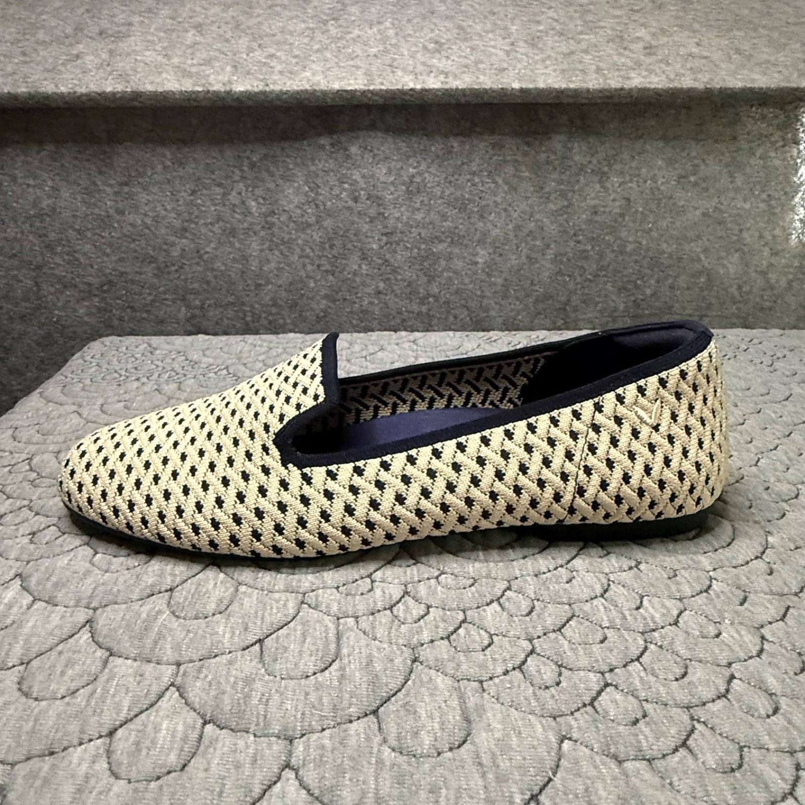 Vivaia Audrey Round-Toe Woven Knit Geometric Pattern Loafer Womens Size 9-9.5