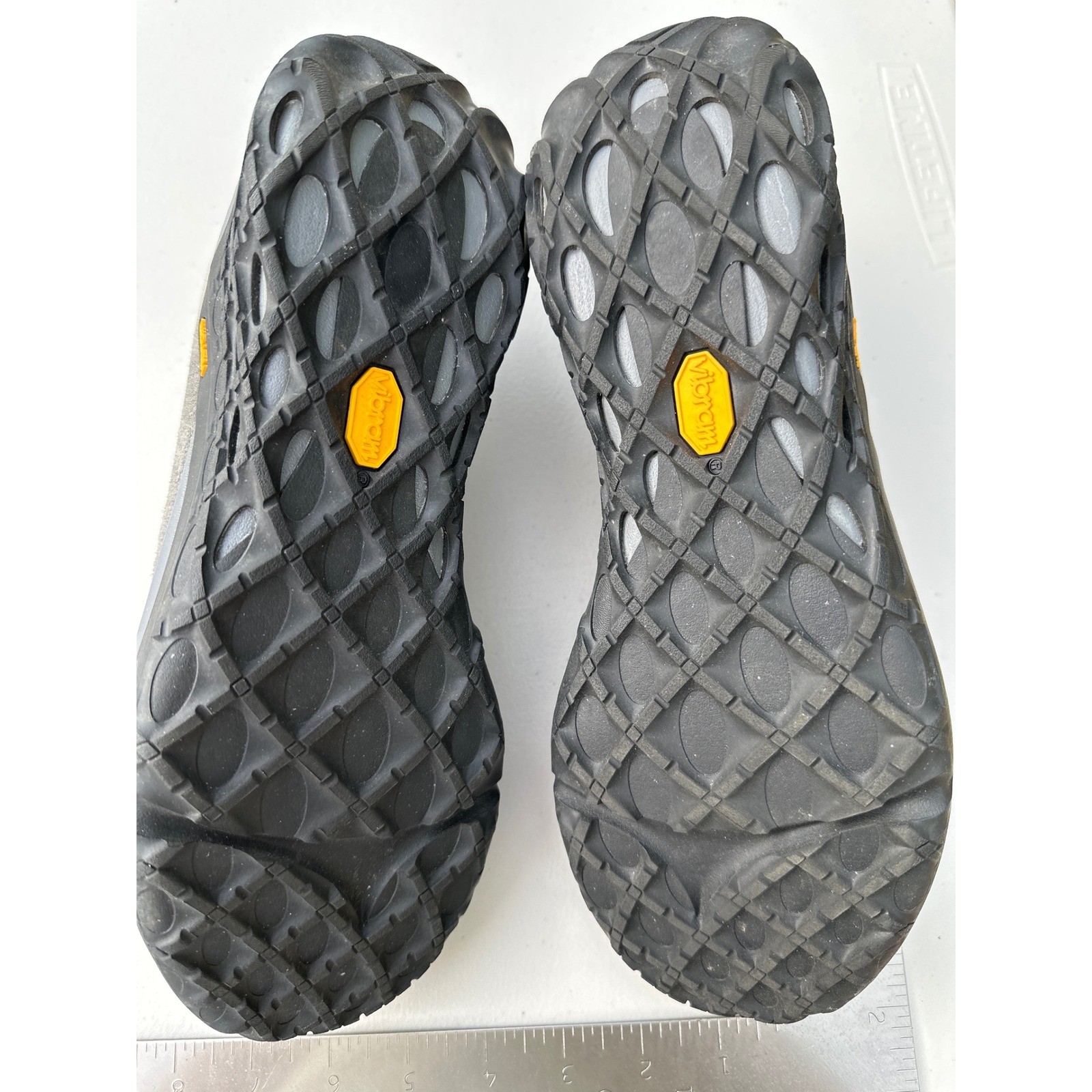 Merrell Jungle Moc AC+ Pro Womens 9.5 Grey Suede Slip On Shoes Vibram J90630