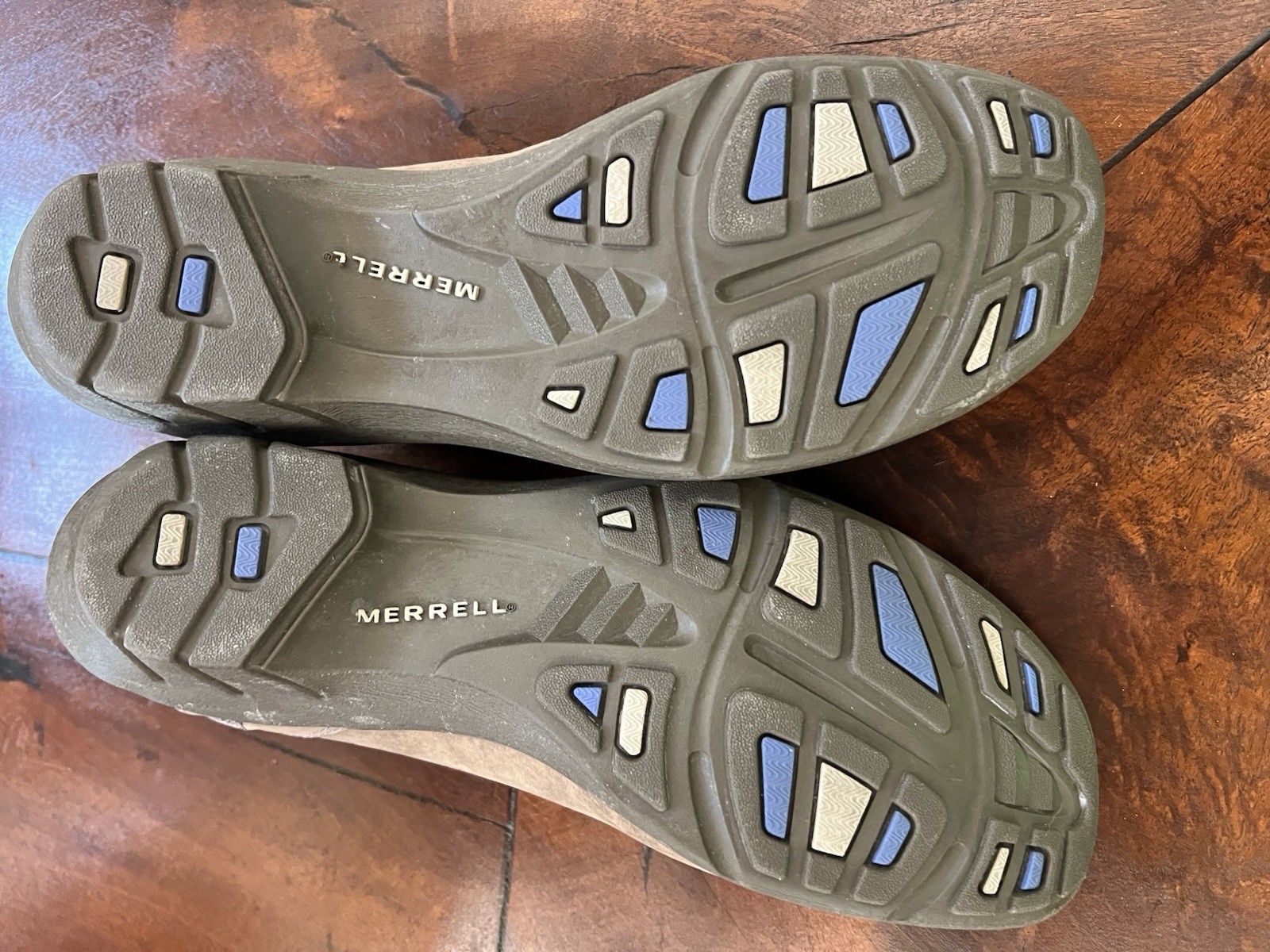 NWOT MERRELL Suede Leather Slip-on Performance Footwear Wmn 7.5 Isabella Brindle