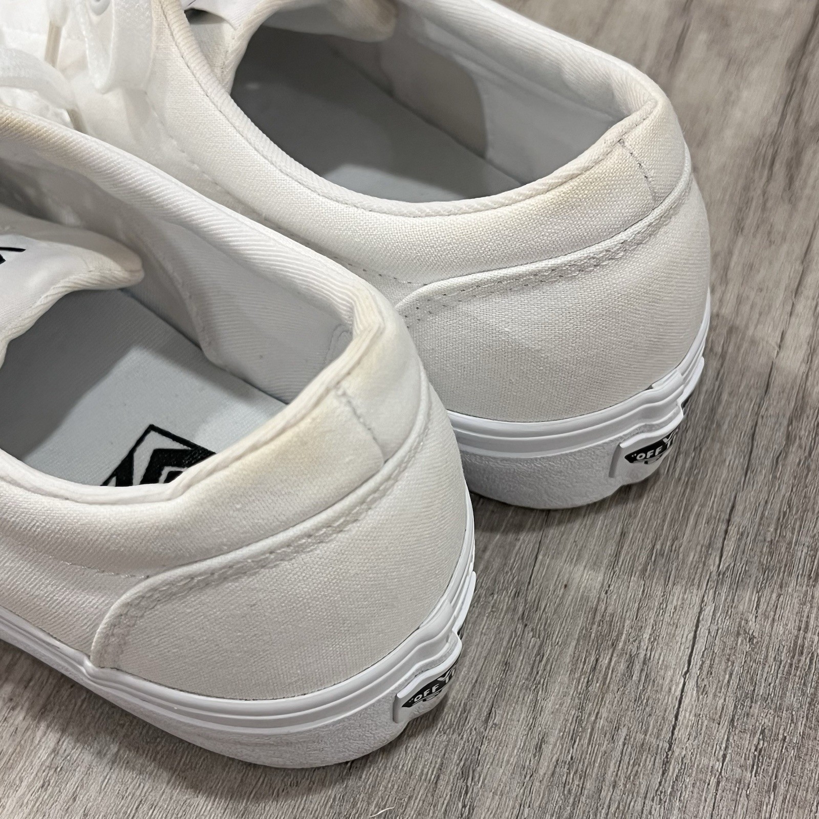 Vans Shoes Women Doheny Triple White Size 8.5 Sneakers Lace Up Skateboarding