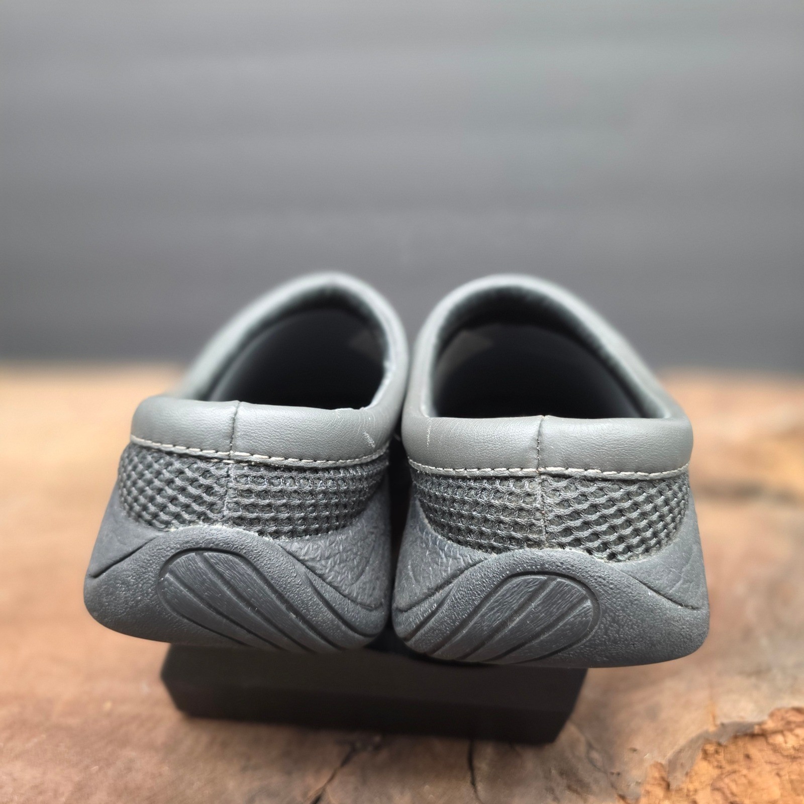 Merrell Encore Breeze Clogs W 10 Gray Mesh Air Cushion Slip On Mules Athleisure