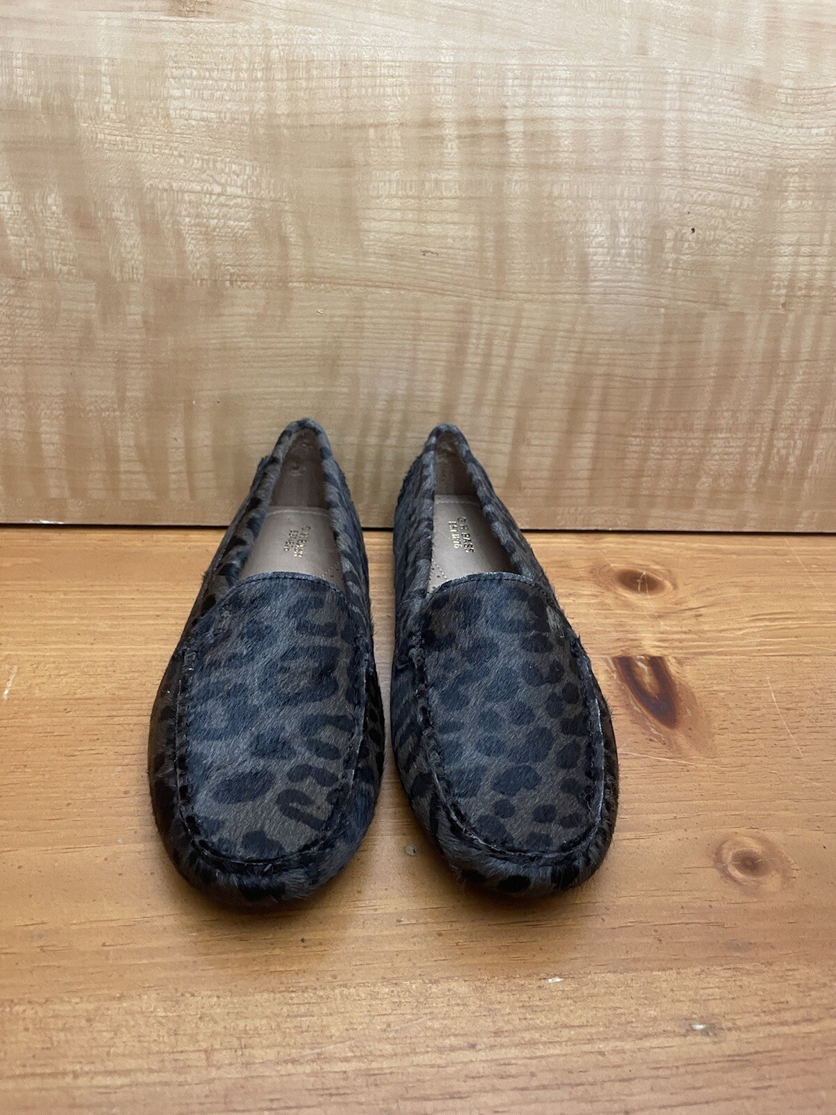 GH BASS – WOMEN’S – 6 M US – WEEJUNS LOAFERS – PONY HAIR
