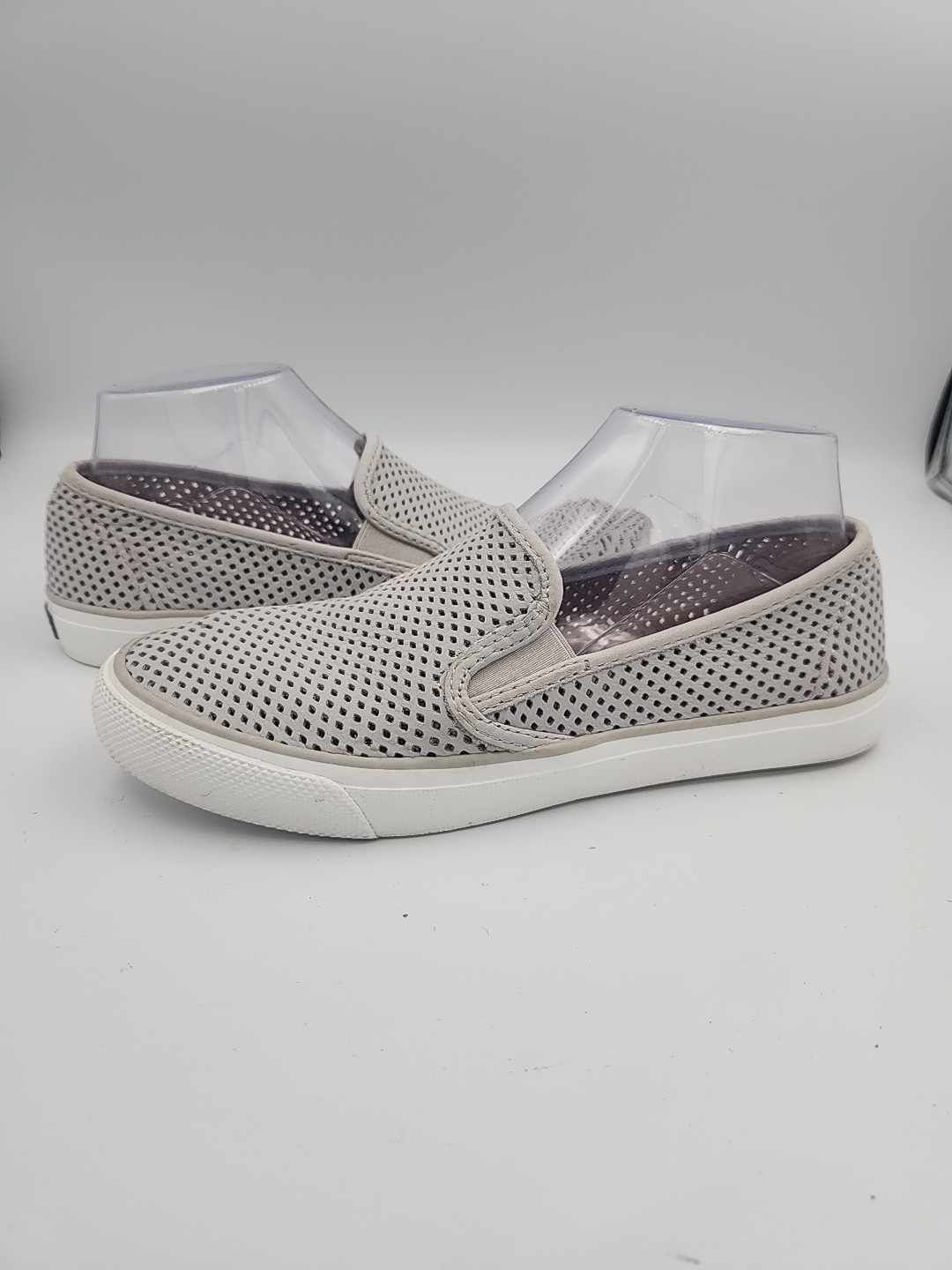 Sperry Top-Sider Seaside Perforated Sneakers Womens Size 7.5 Grey Memory Foam