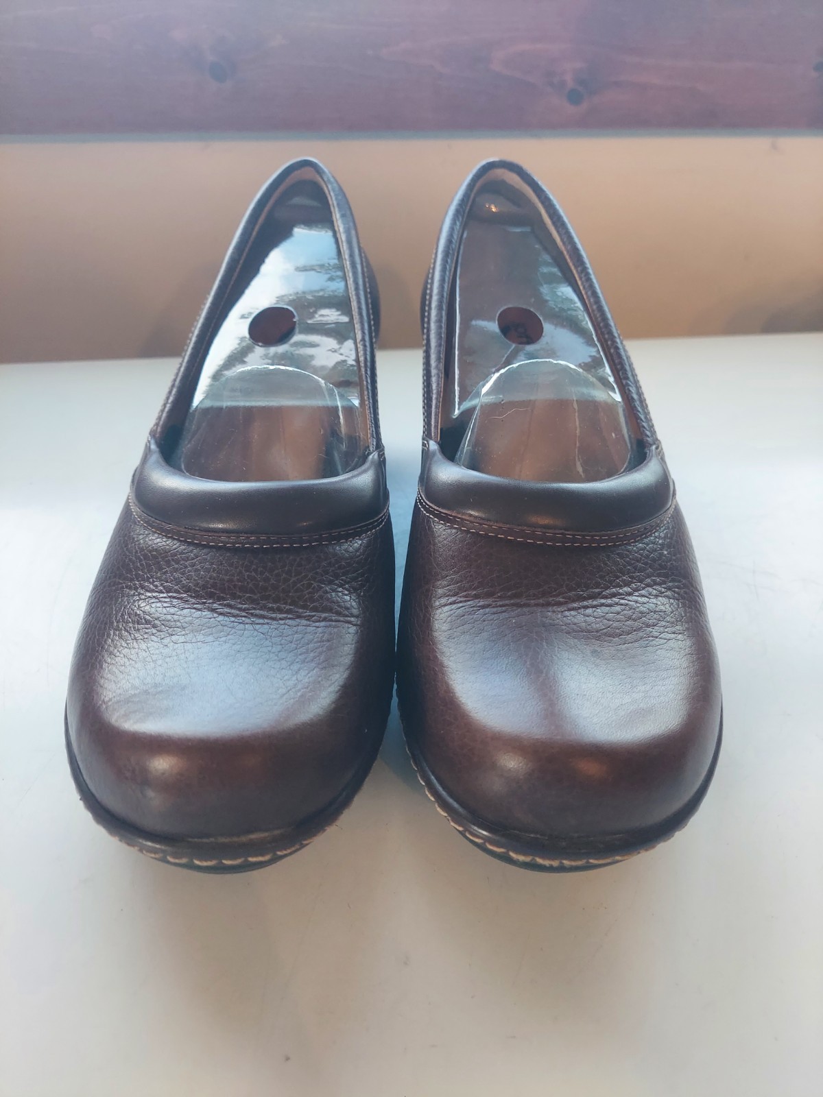 Soft Walk Womens Morgan Shoes 9.5 Wide Brown Leather Slip-on