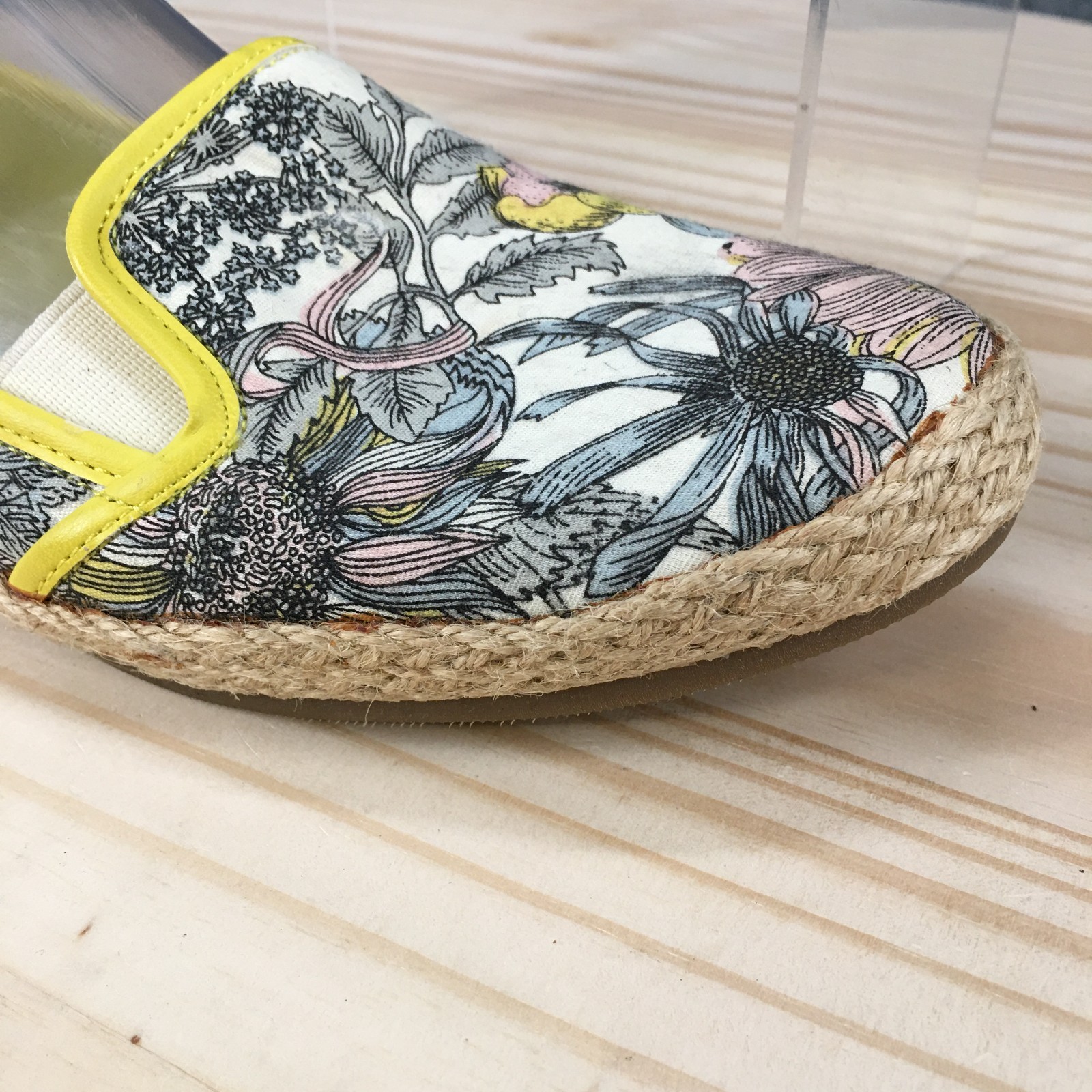 GH Bass & Co Shoes Womens 8.5M Aline Citrus Floral Espadrille Loafer White Multi