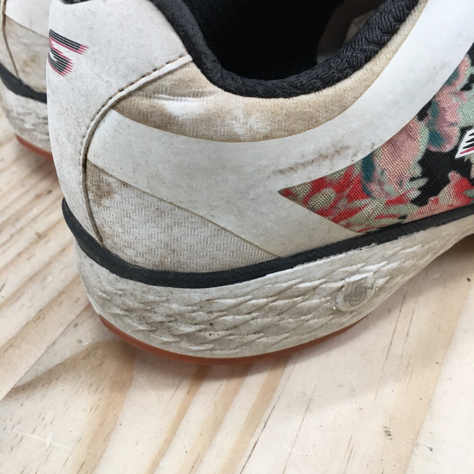 Skechers Shoes Womens 9.5 Golf Birdie Golf Sneakers White Floral Print Low 14854