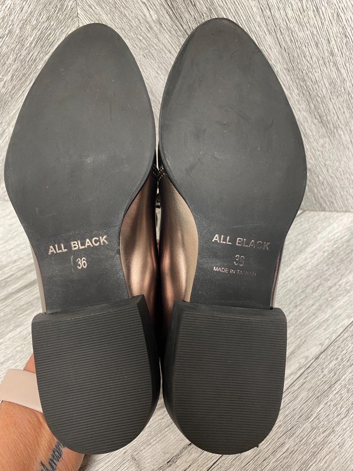 All Black Womens Black Silver Leather Colorblock Tassel Oxford Slip-On Shoes 36