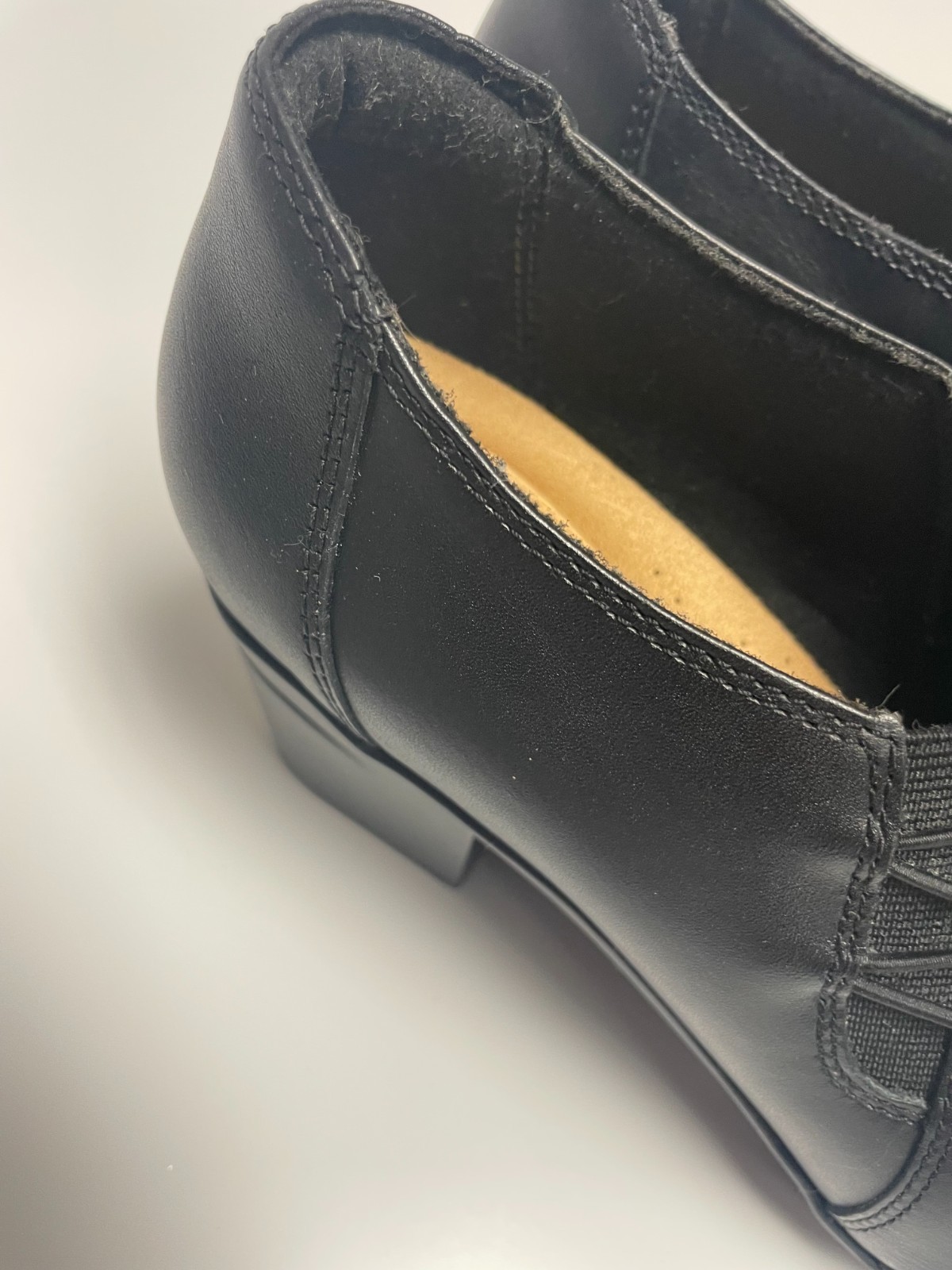 Clarks womens shoesSize 10 U.S.Black